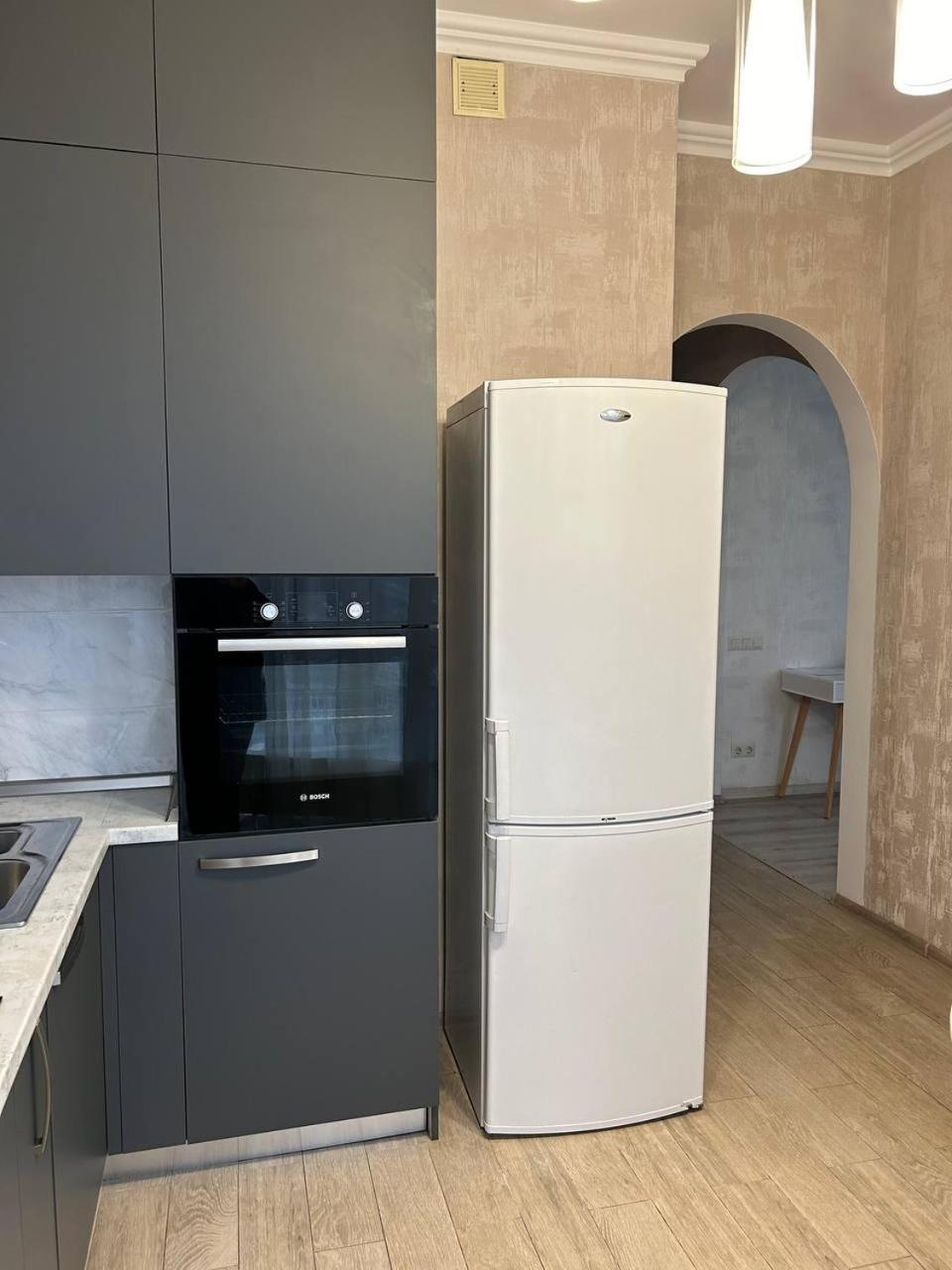 Apart Assistant On Smart Plaza Κίεβο Εξωτερικό φωτογραφία