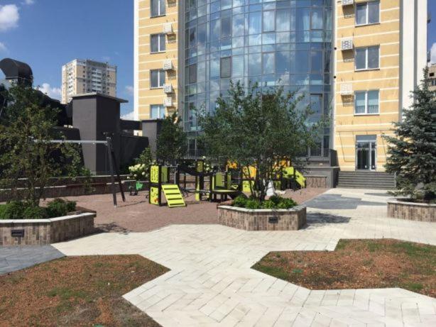 Apart Assistant On Smart Plaza Κίεβο Εξωτερικό φωτογραφία